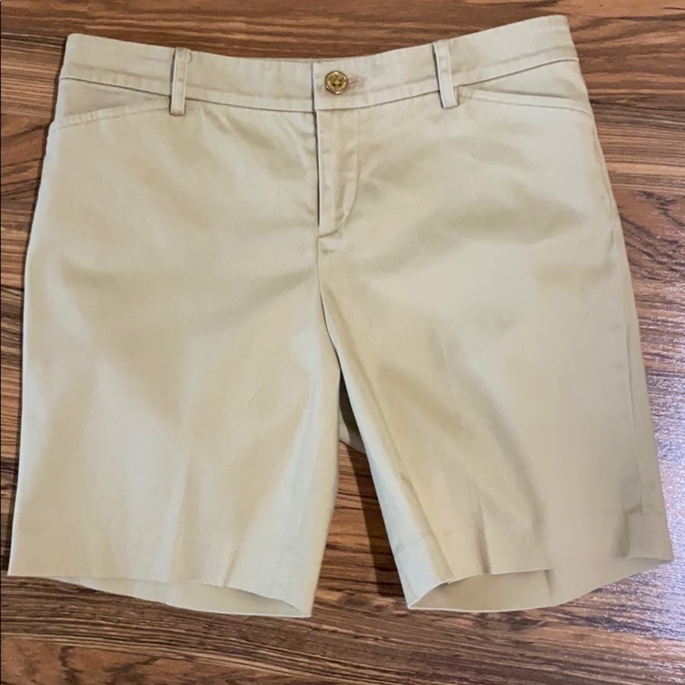 Lauren Ralph Lauren petite tan shorts